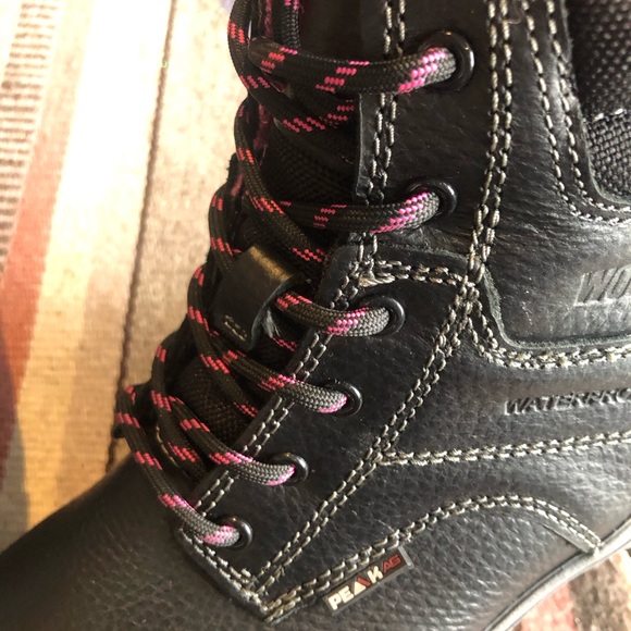 NWT Wolverines Womens Size 8.5 Work Boot Black Leather - Picture 3 of 8